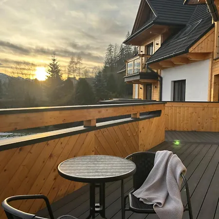 Greenhill Bachleda *