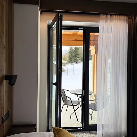 Greenhill Bachleda Apartment *