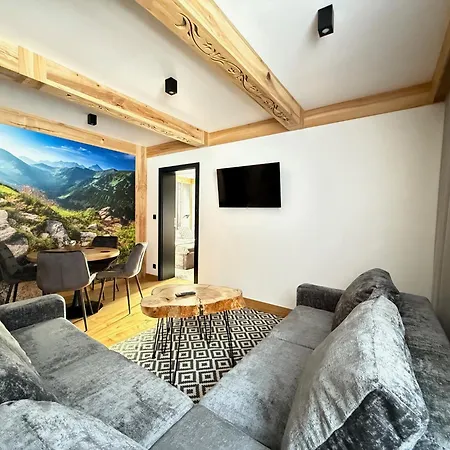 Greenhill Bachleda Apartment