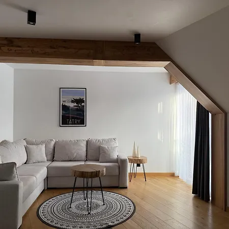 Greenhill Bachleda Apartment