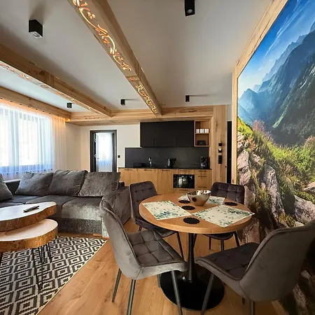 Greenhill Bachleda Apartment